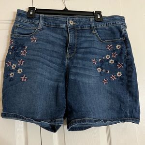 Embroidered denim shorts
